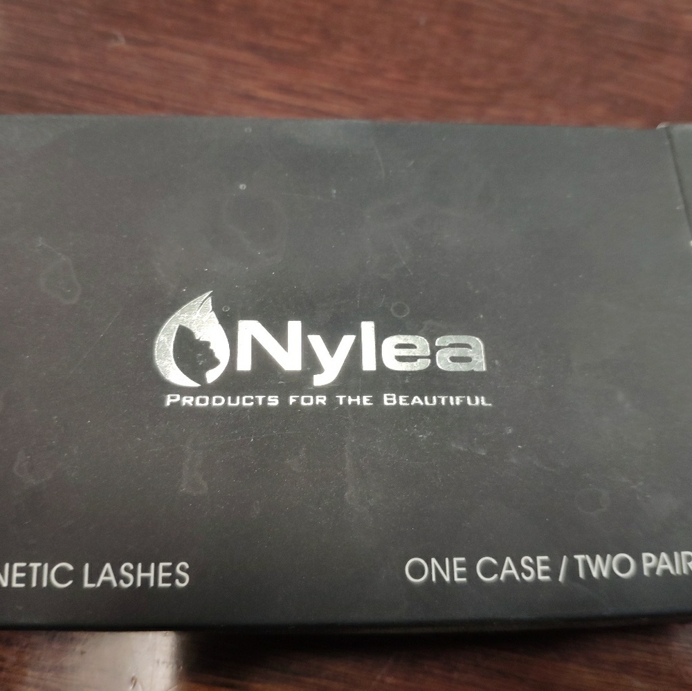 Nylea 8x Magnetic Eyelashes [No Glue] Premium Qual